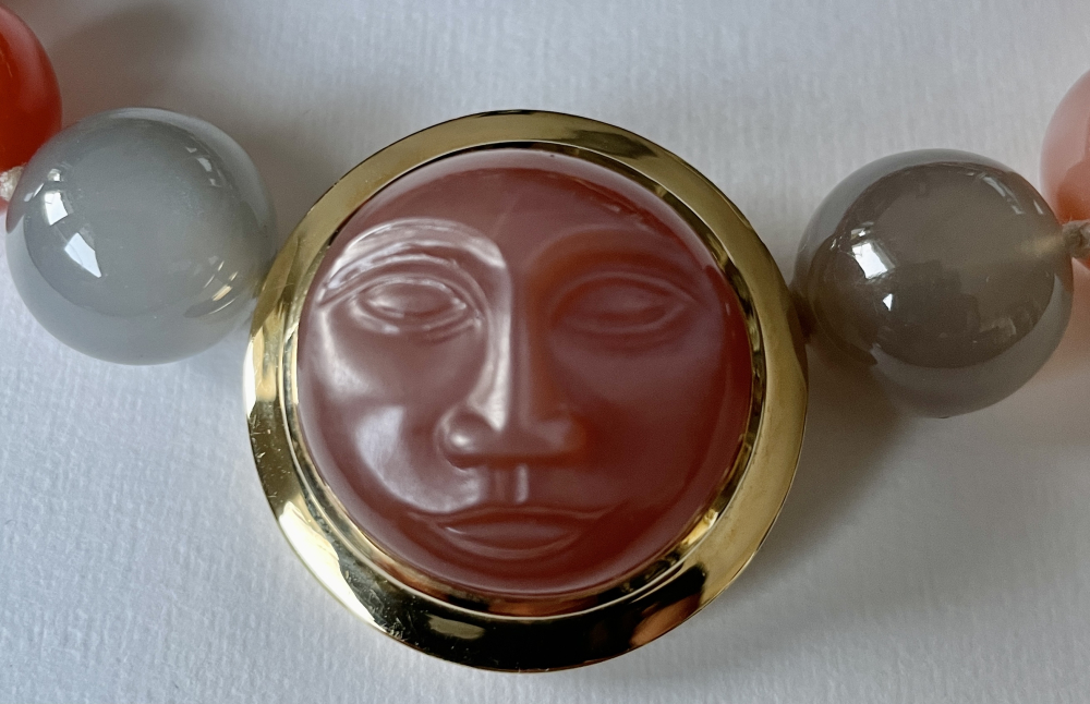 Mondstein-Collier mit Wechselschließe in 750 GG